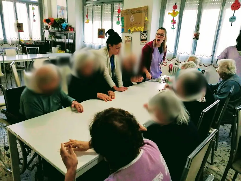 Albergo per Anziani Uni One Non Chiamarci Casa di Riposo - Arezzo