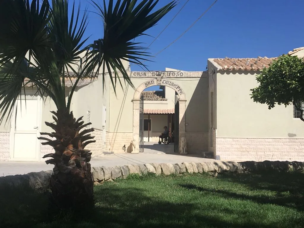 Scalari La Collina Degli Anziani - Scicli