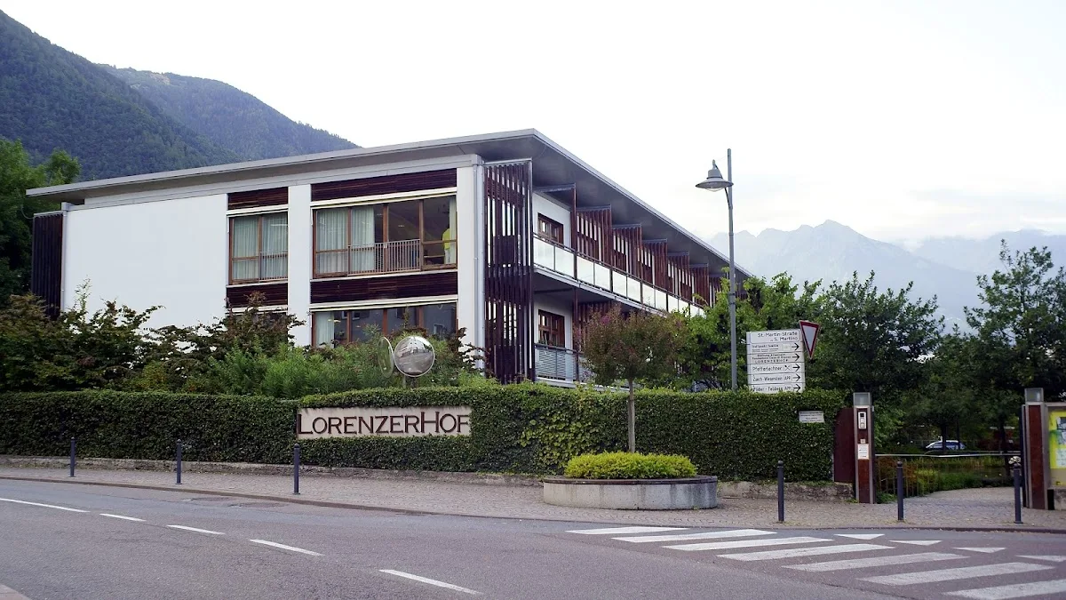 Seniorenheim Lorenzerhof - Lana